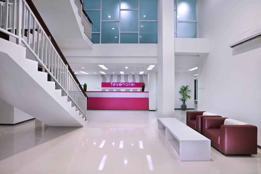 Favehotel Rungkut Σουραμπάγια Εξωτερικό φωτογραφία